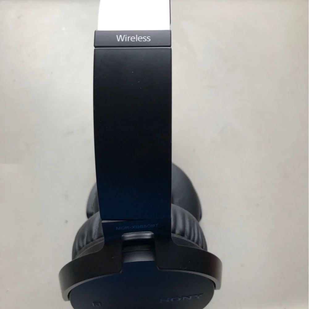 Sony MDR-XB650BT Extra Bass Wireless Headphones